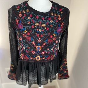 Zara embroidery blouse